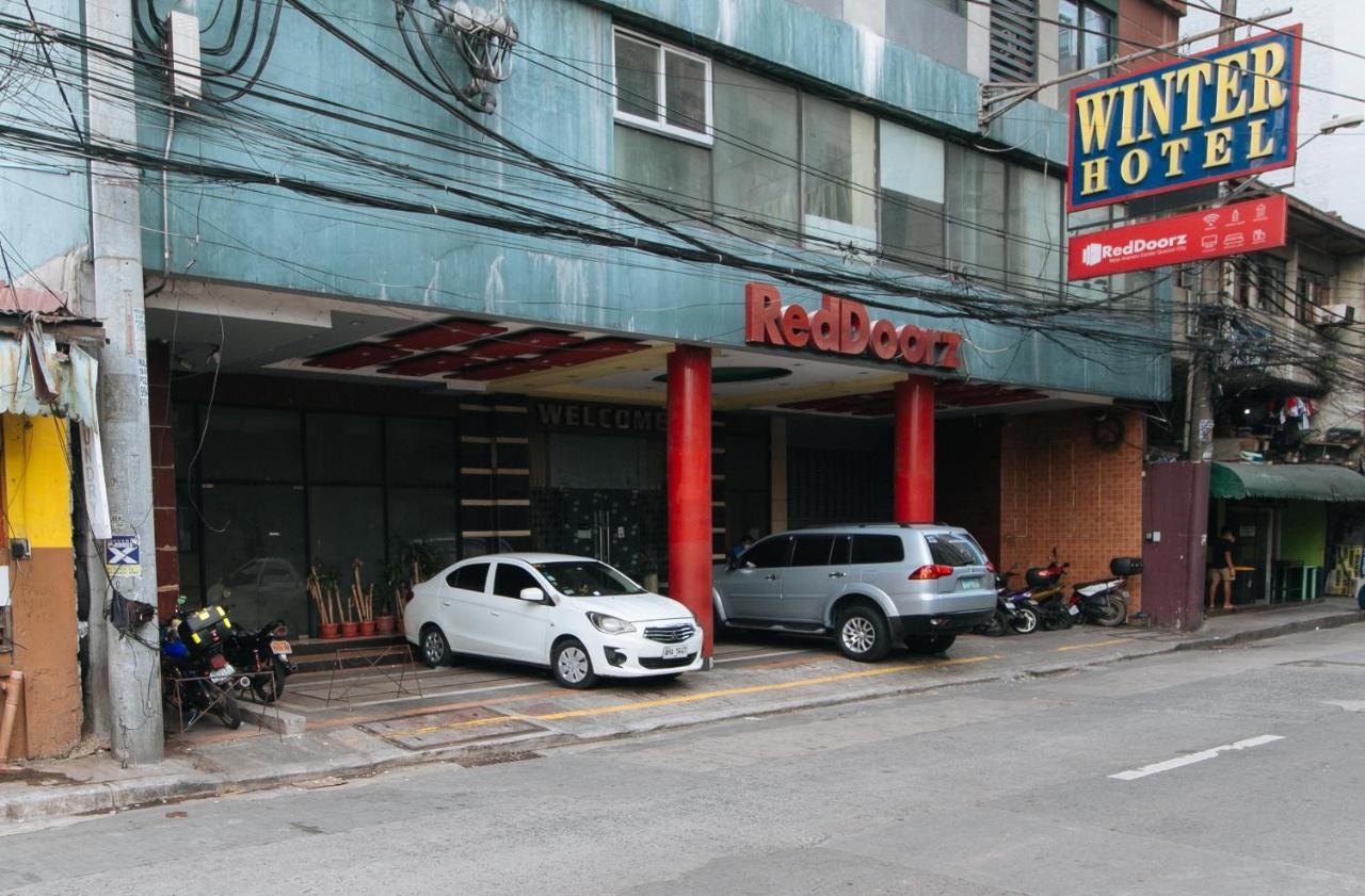 Reddoorz At Winter Hotel Araneta Cidade Quezon Exterior foto