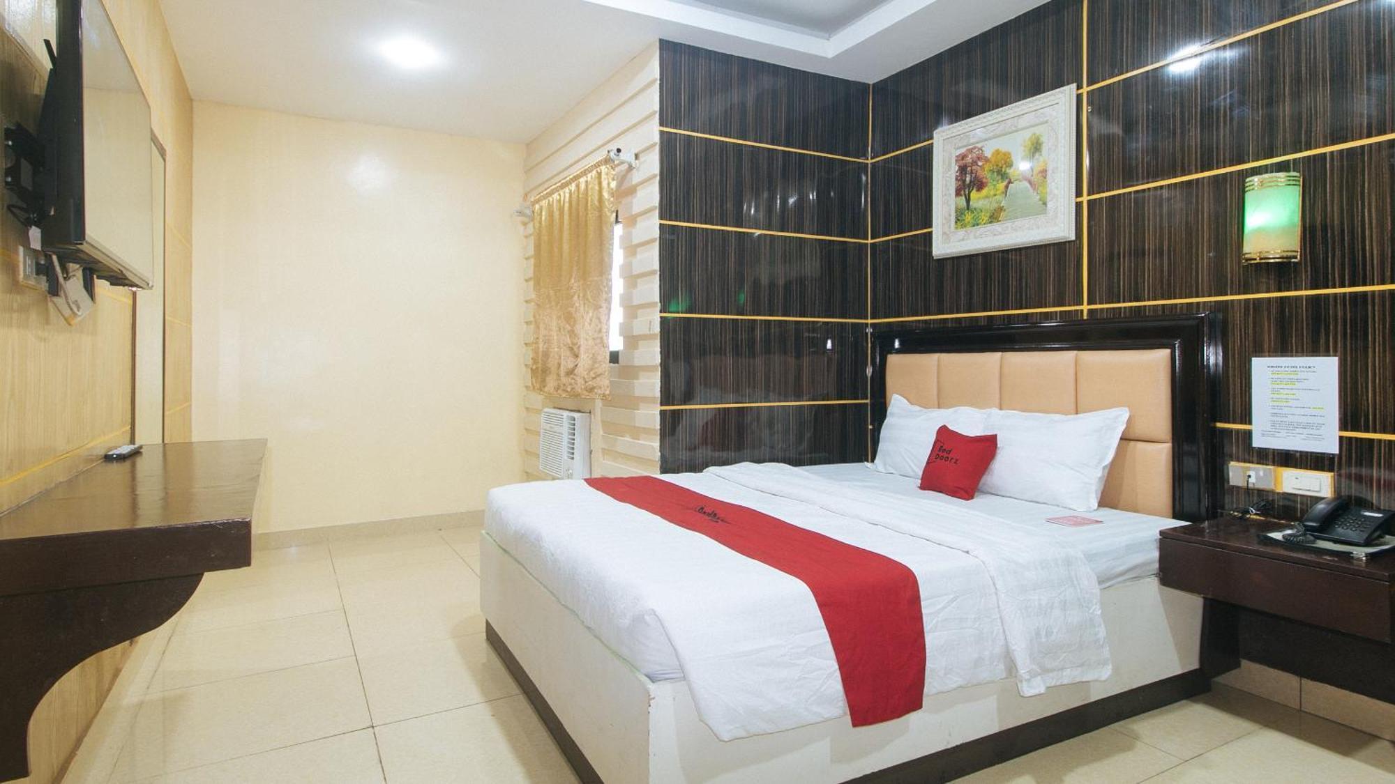 Reddoorz At Winter Hotel Araneta Cidade Quezon Exterior foto