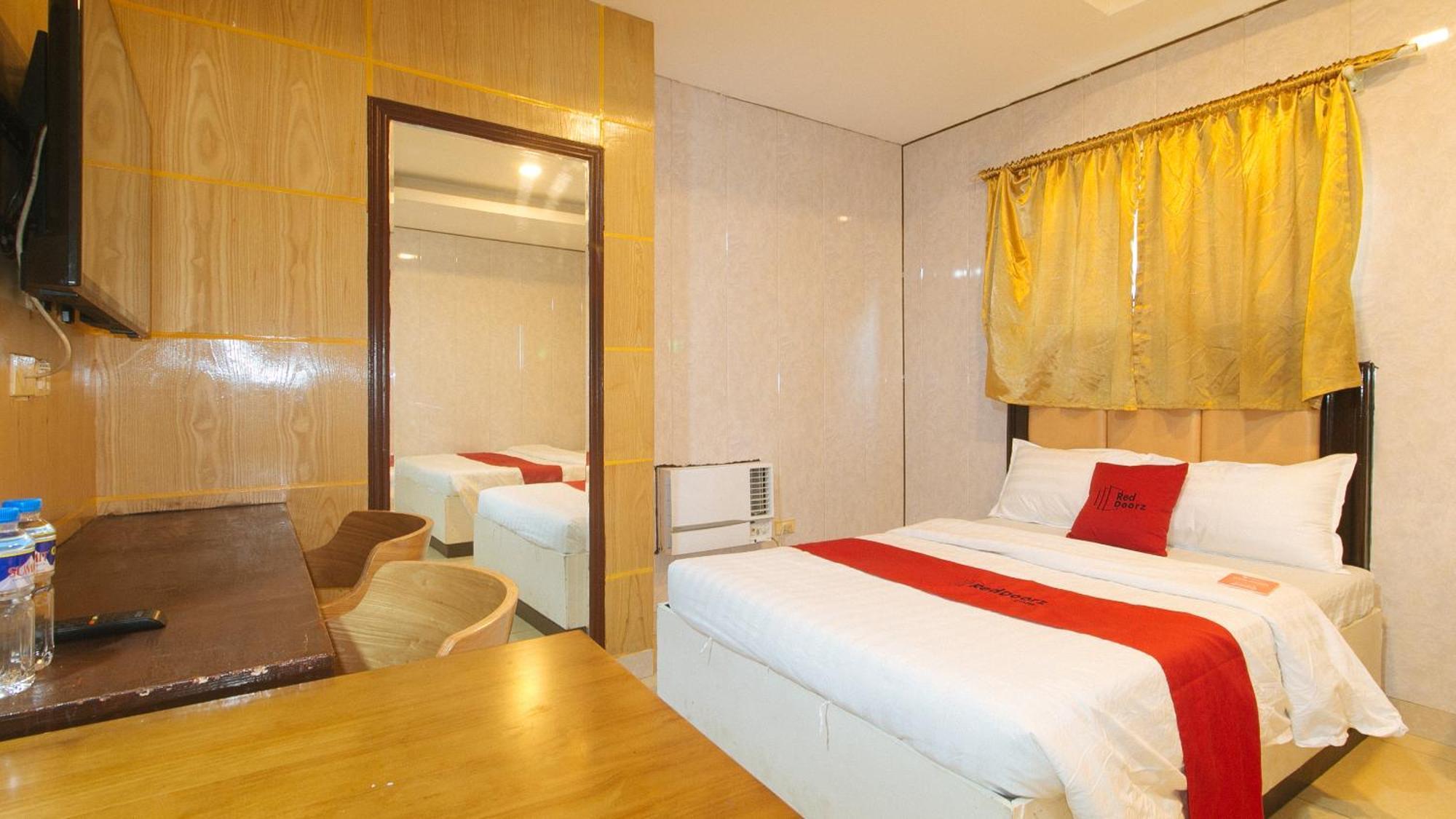 Reddoorz At Winter Hotel Araneta Cidade Quezon Exterior foto