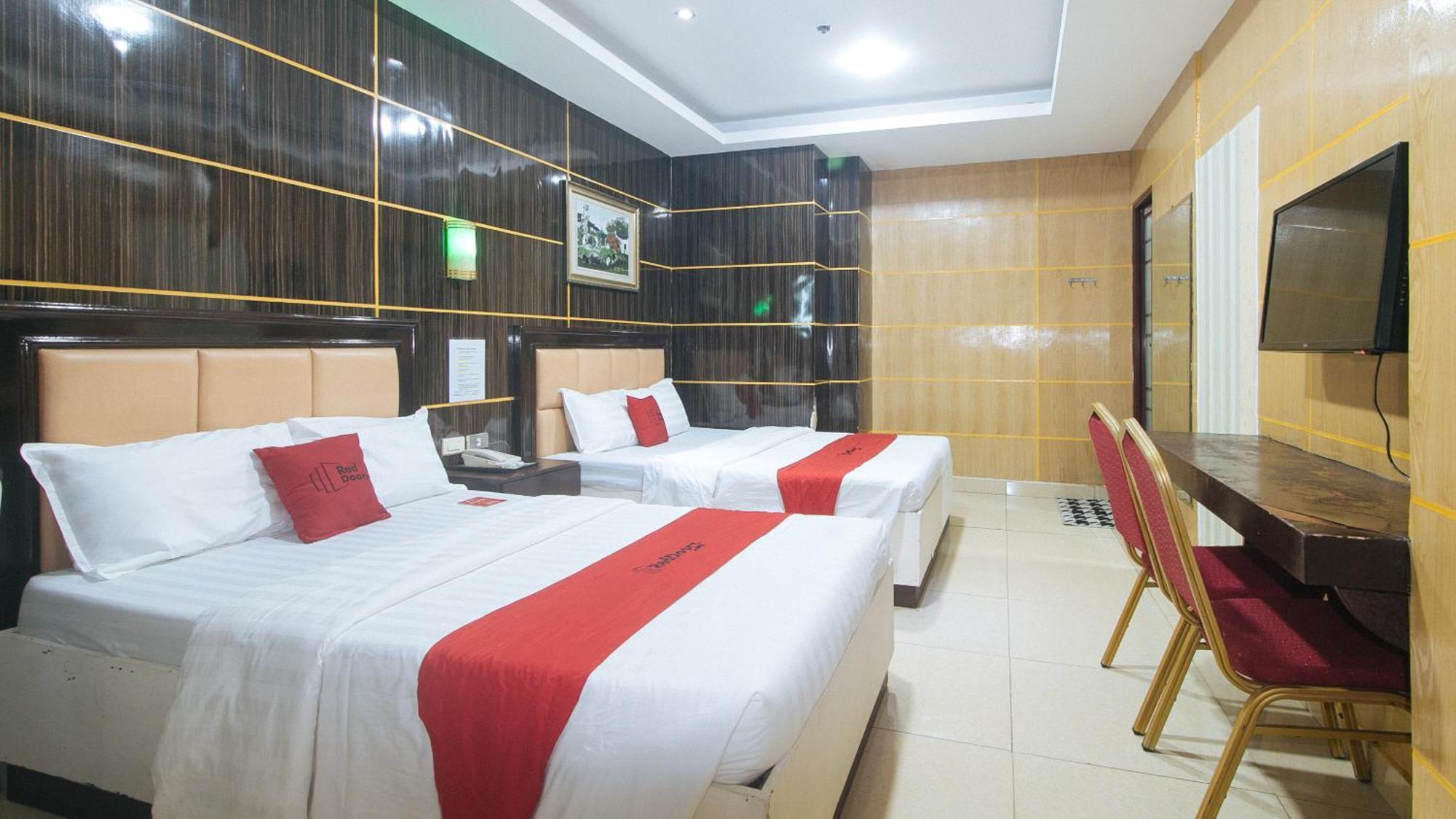 Reddoorz At Winter Hotel Araneta Cidade Quezon Exterior foto
