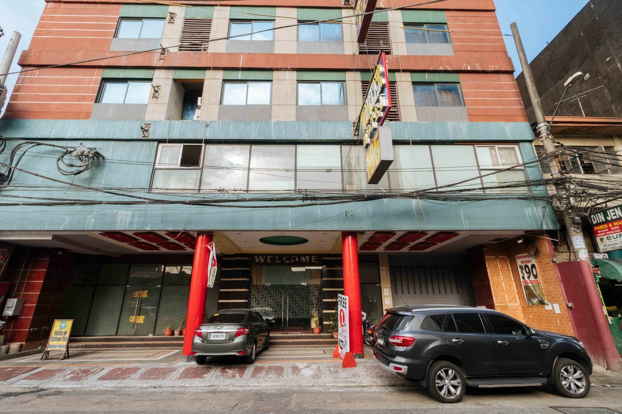 Reddoorz At Winter Hotel Araneta Cidade Quezon Exterior foto